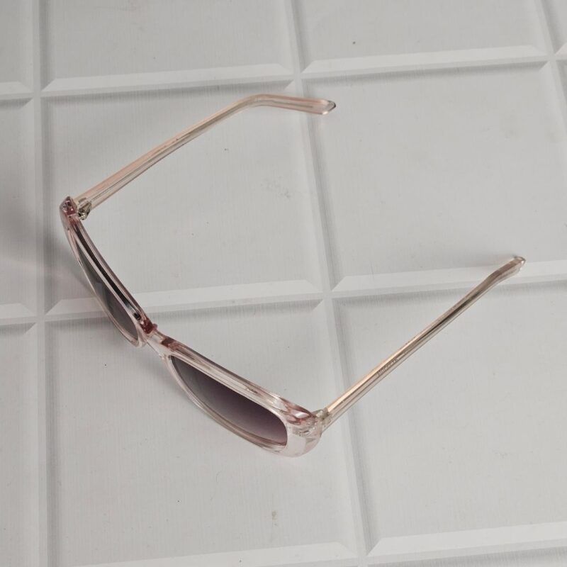 CLEAR OVERSIZED SQUARE SUNGLASSES